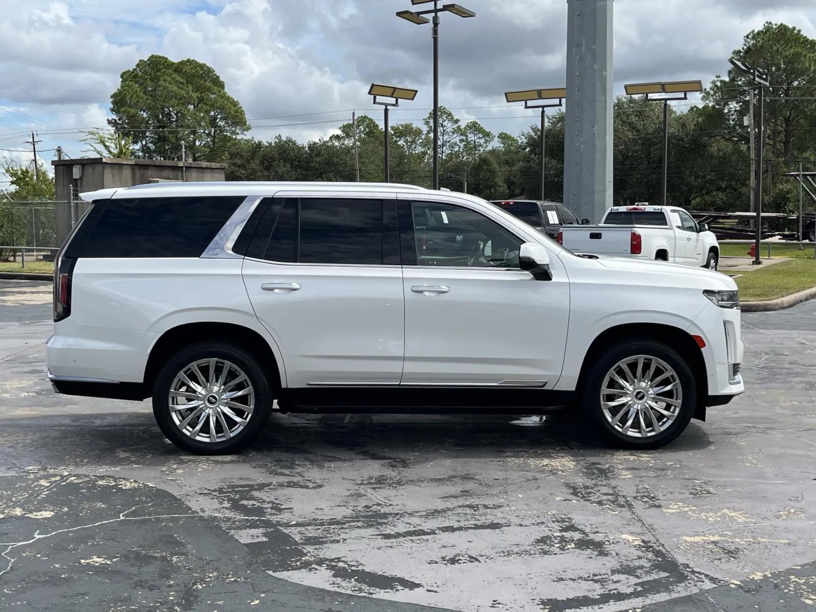 Cadillac Escalade photo 10