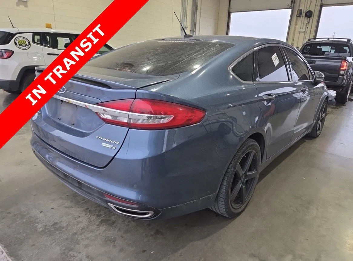 Ford Fusion photo 3
