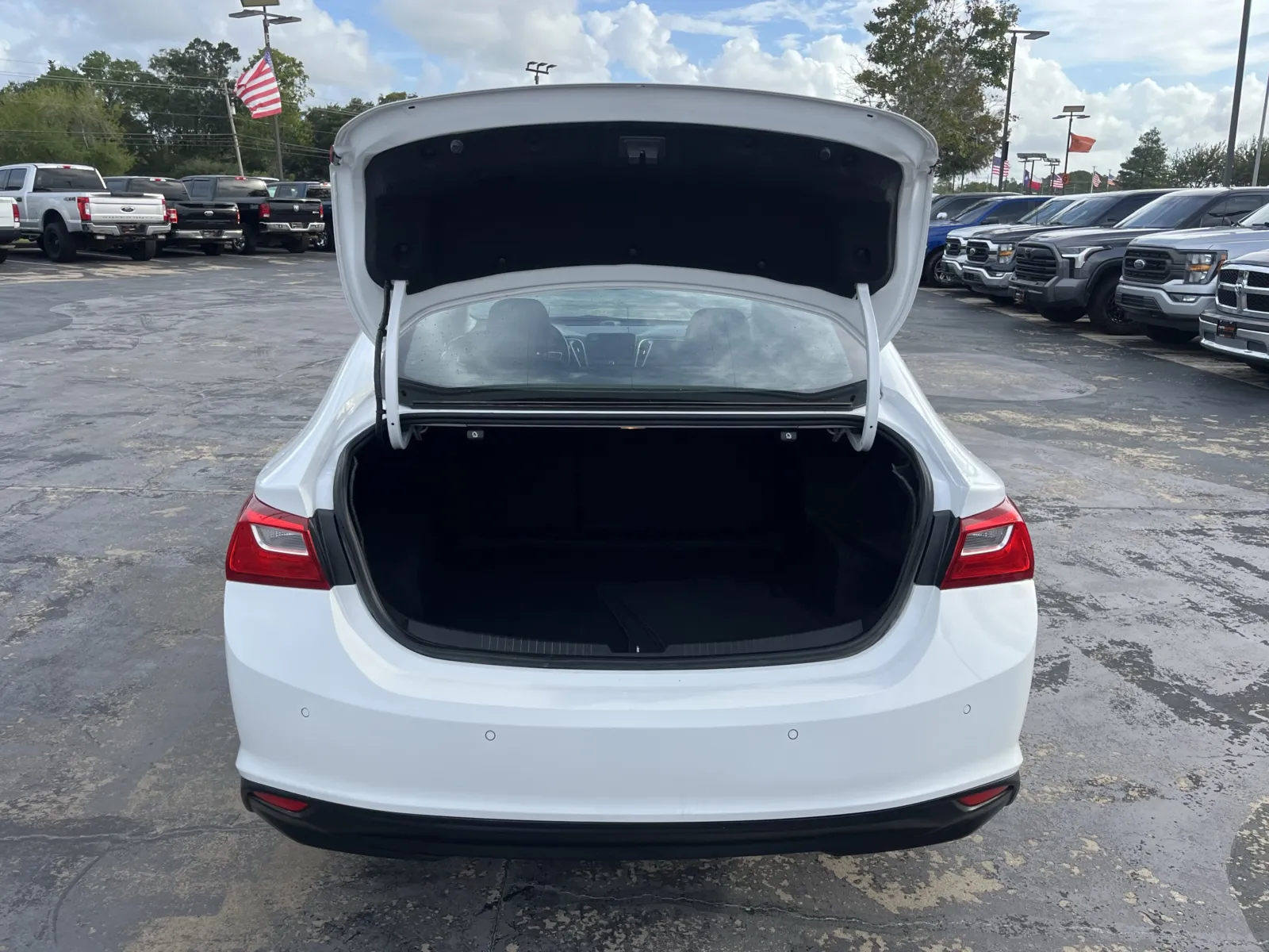 Chevrolet Malibu photo 11