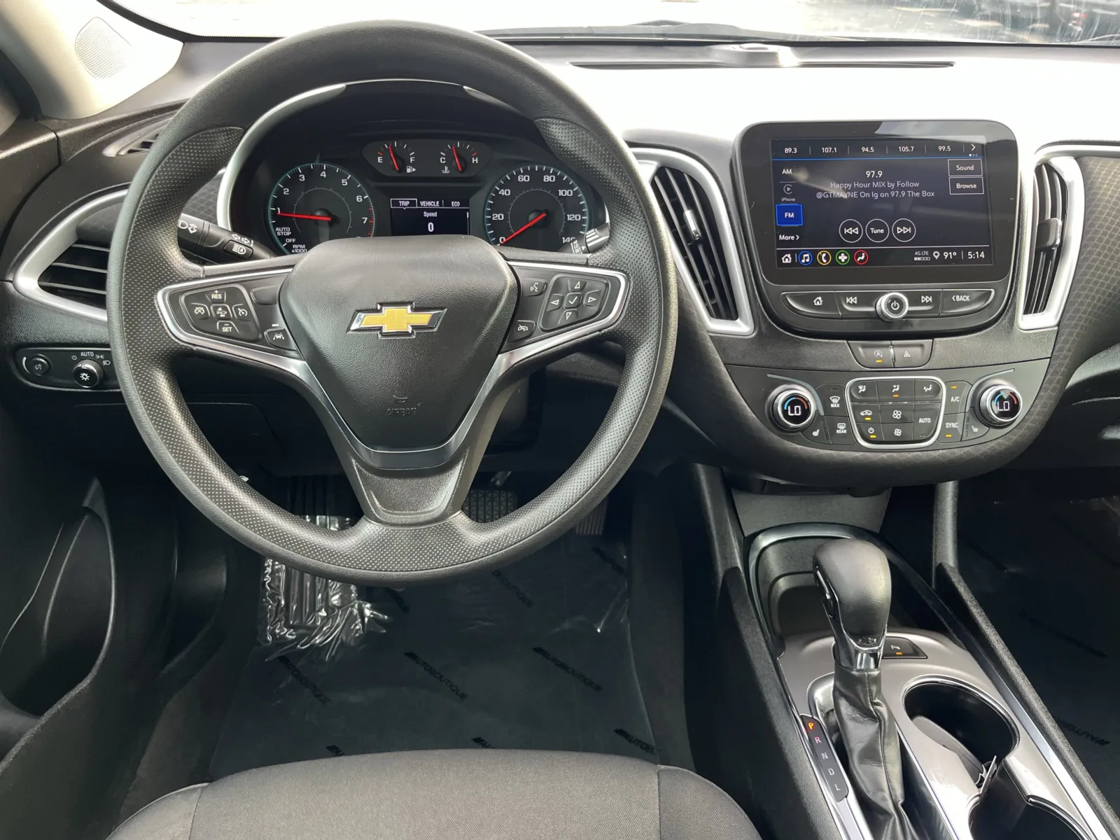 Chevrolet Malibu photo 16