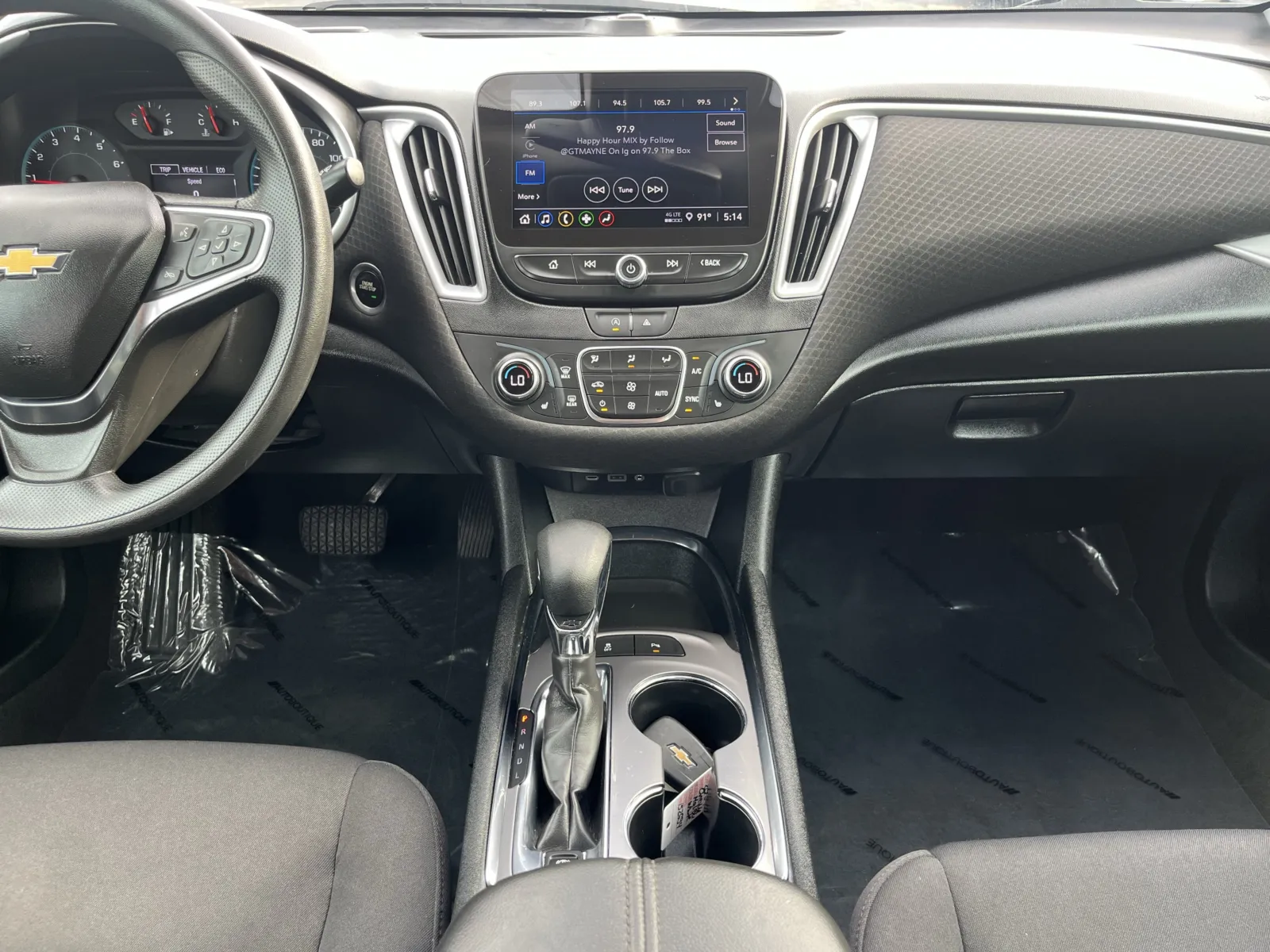 Chevrolet Malibu photo 23