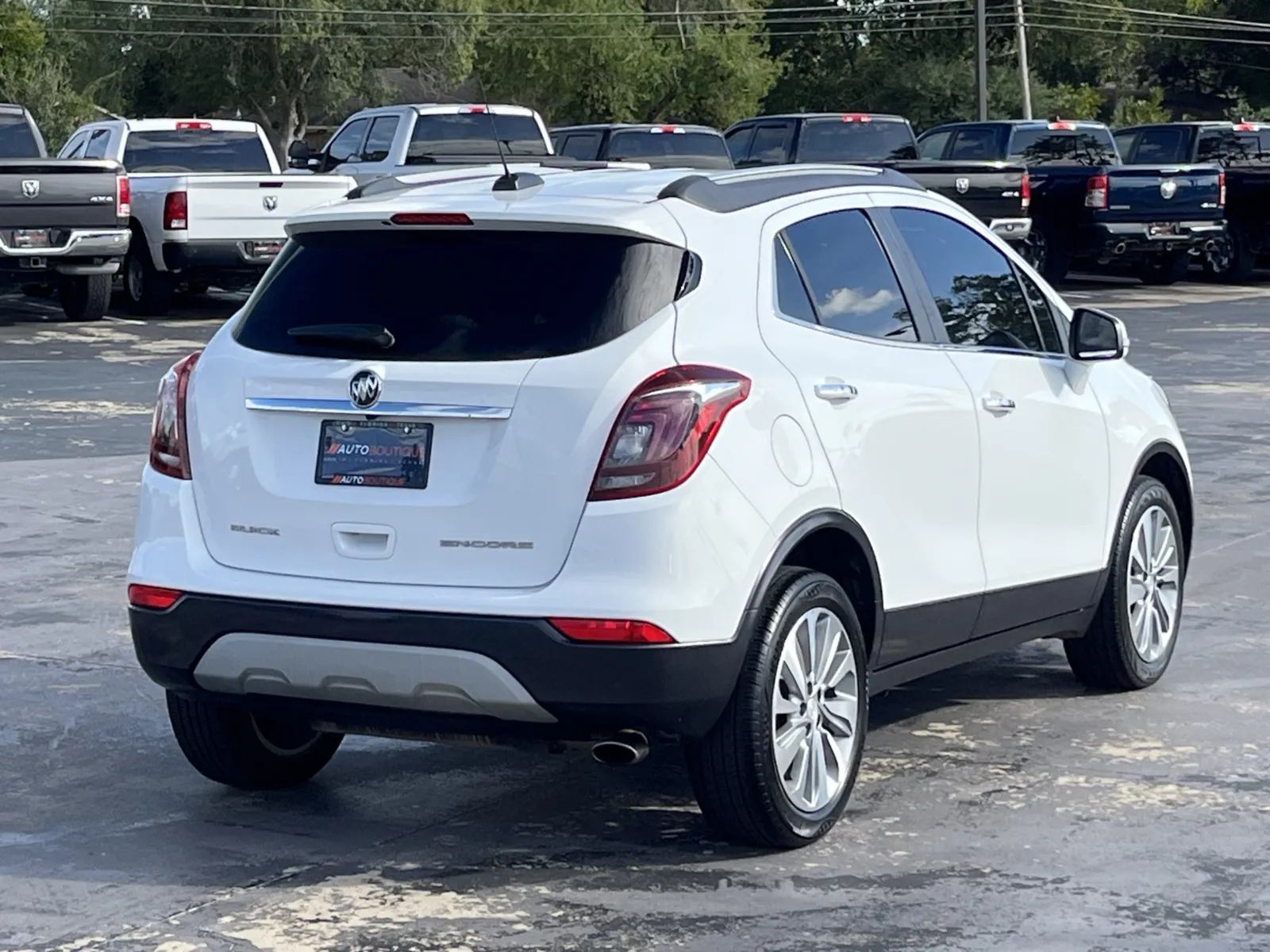 Buick Encore photo 8