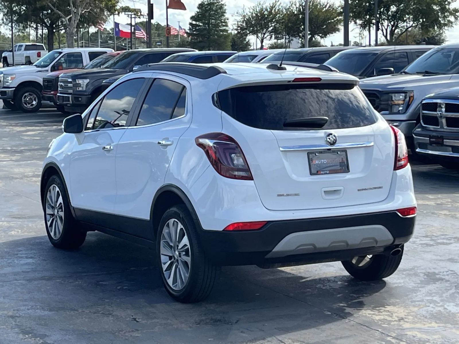 Buick Encore photo 9