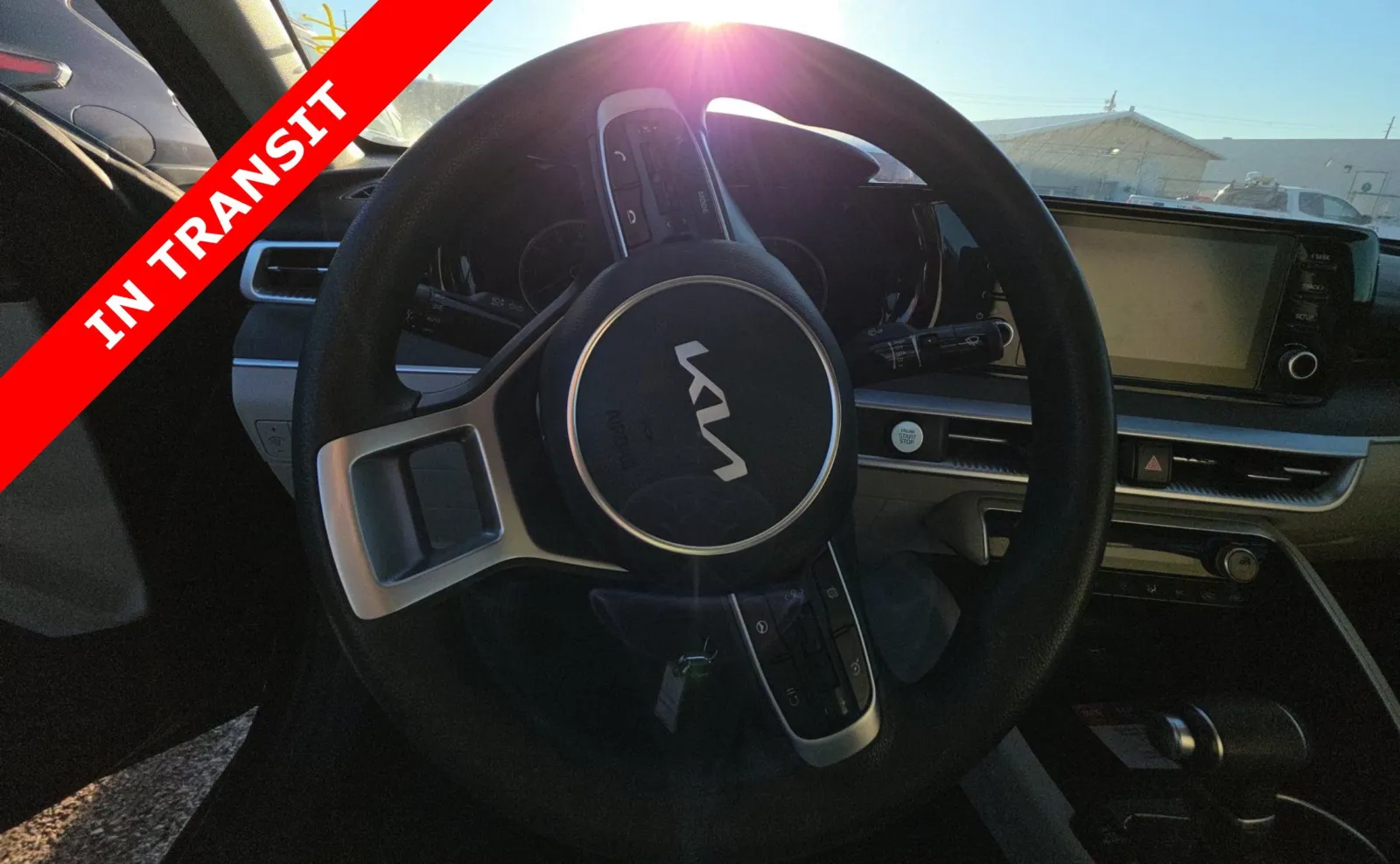 Kia K5 photo 6