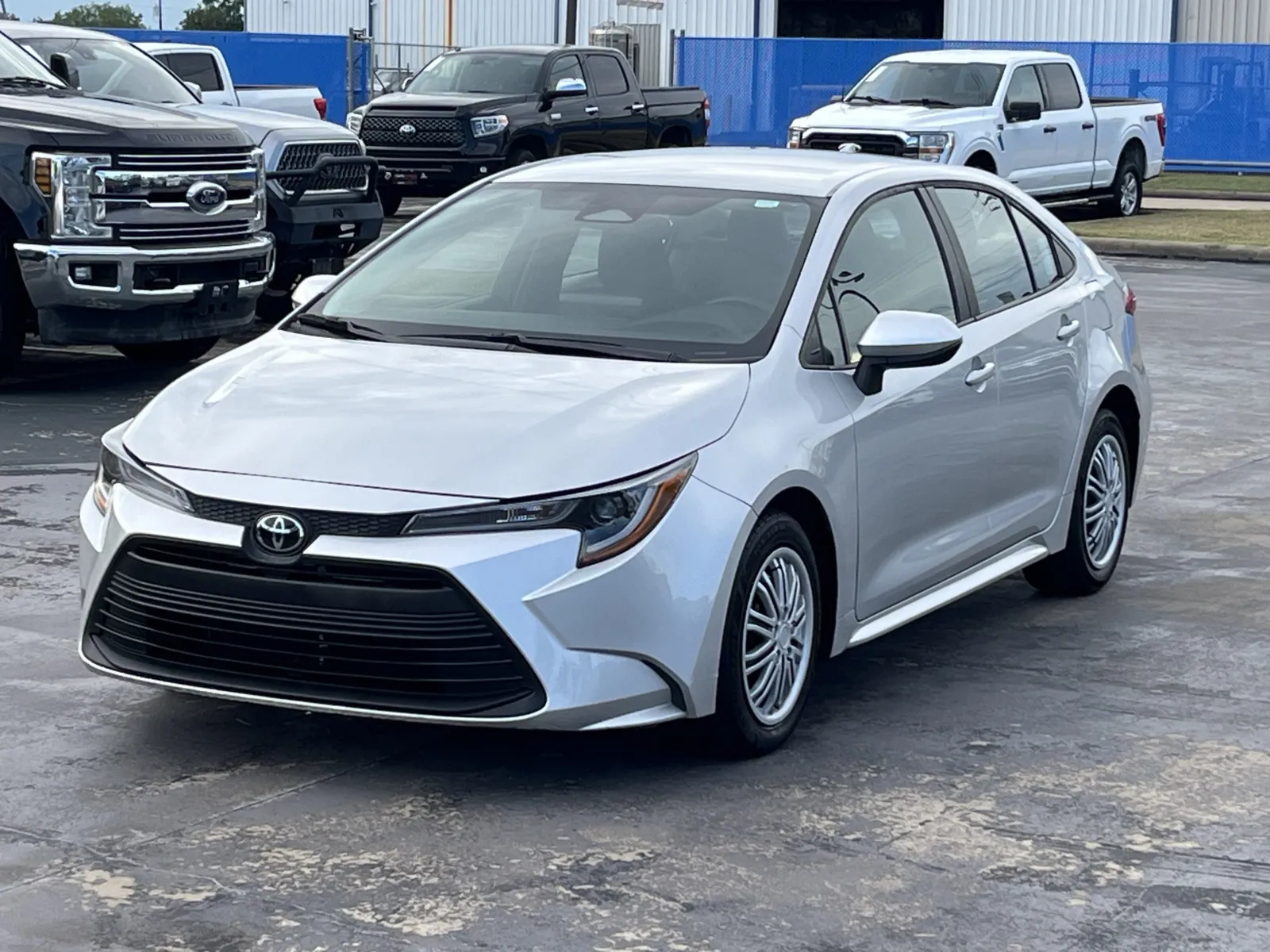 Toyota Corolla photo 2