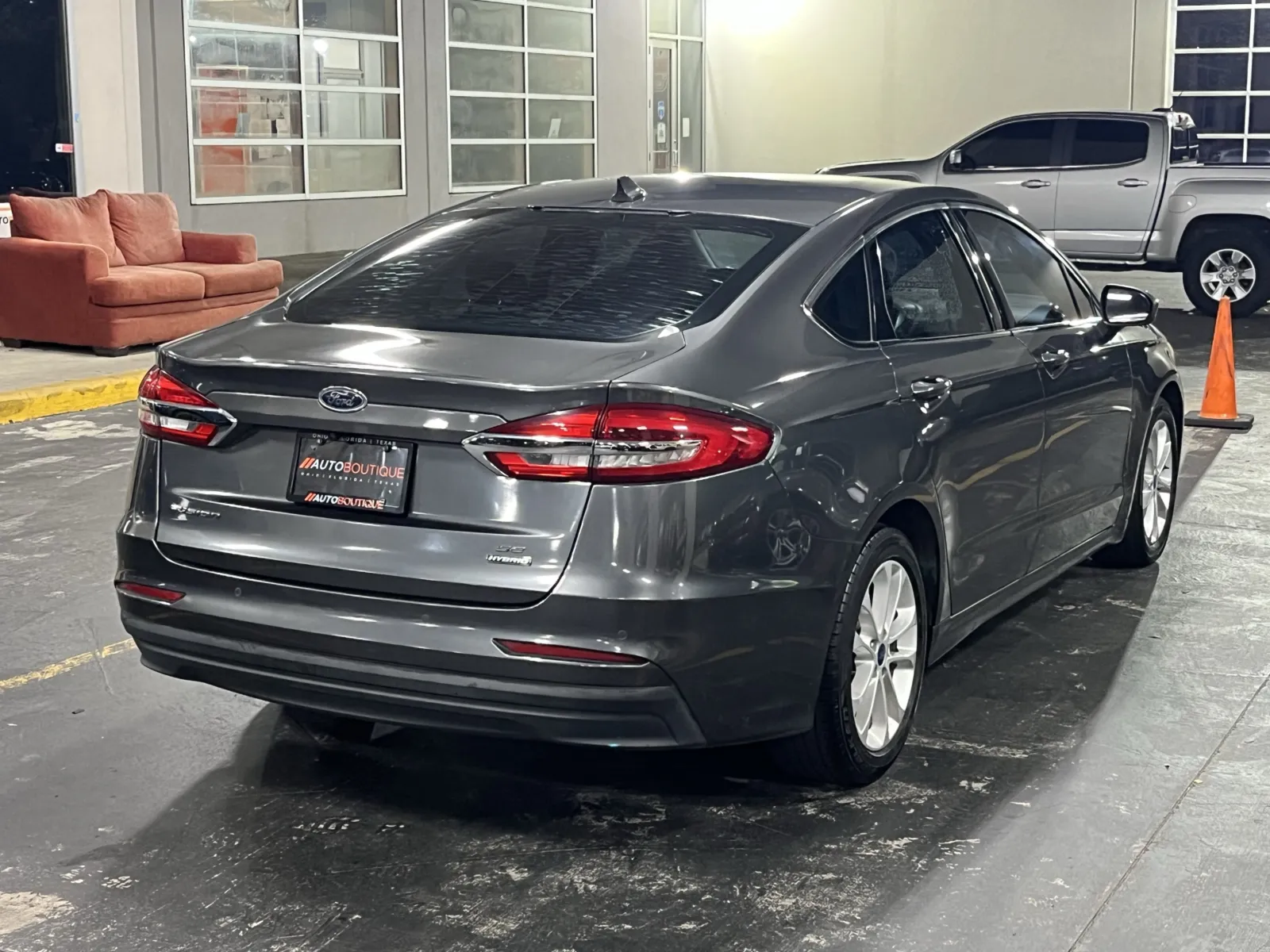 Ford Fusion photo 8