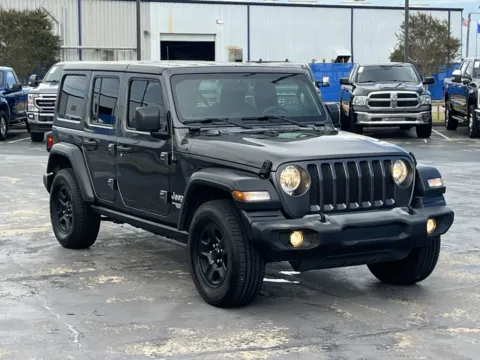 Another view of 2018 Jeep Wrangler Unlimited Sport for sale in Alvin, TX at Auto Boutique Texas
