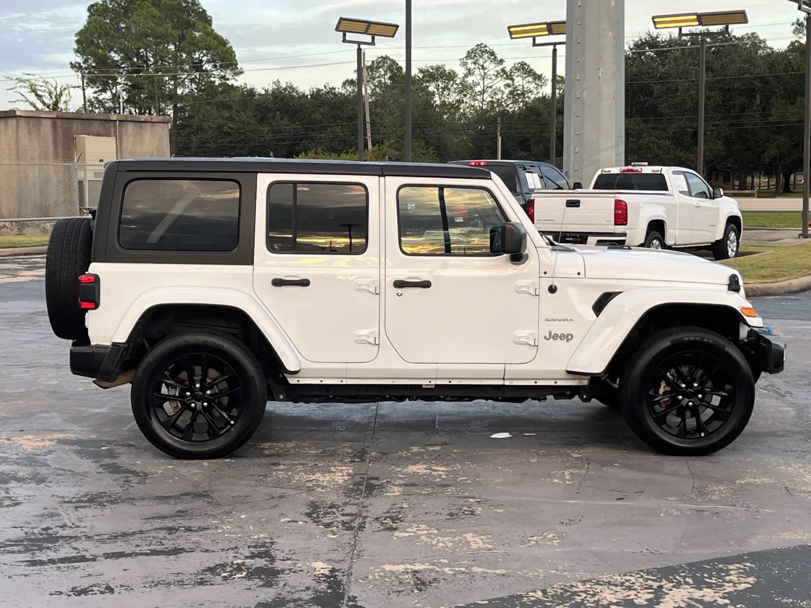 Jeep Wrangler photo 10