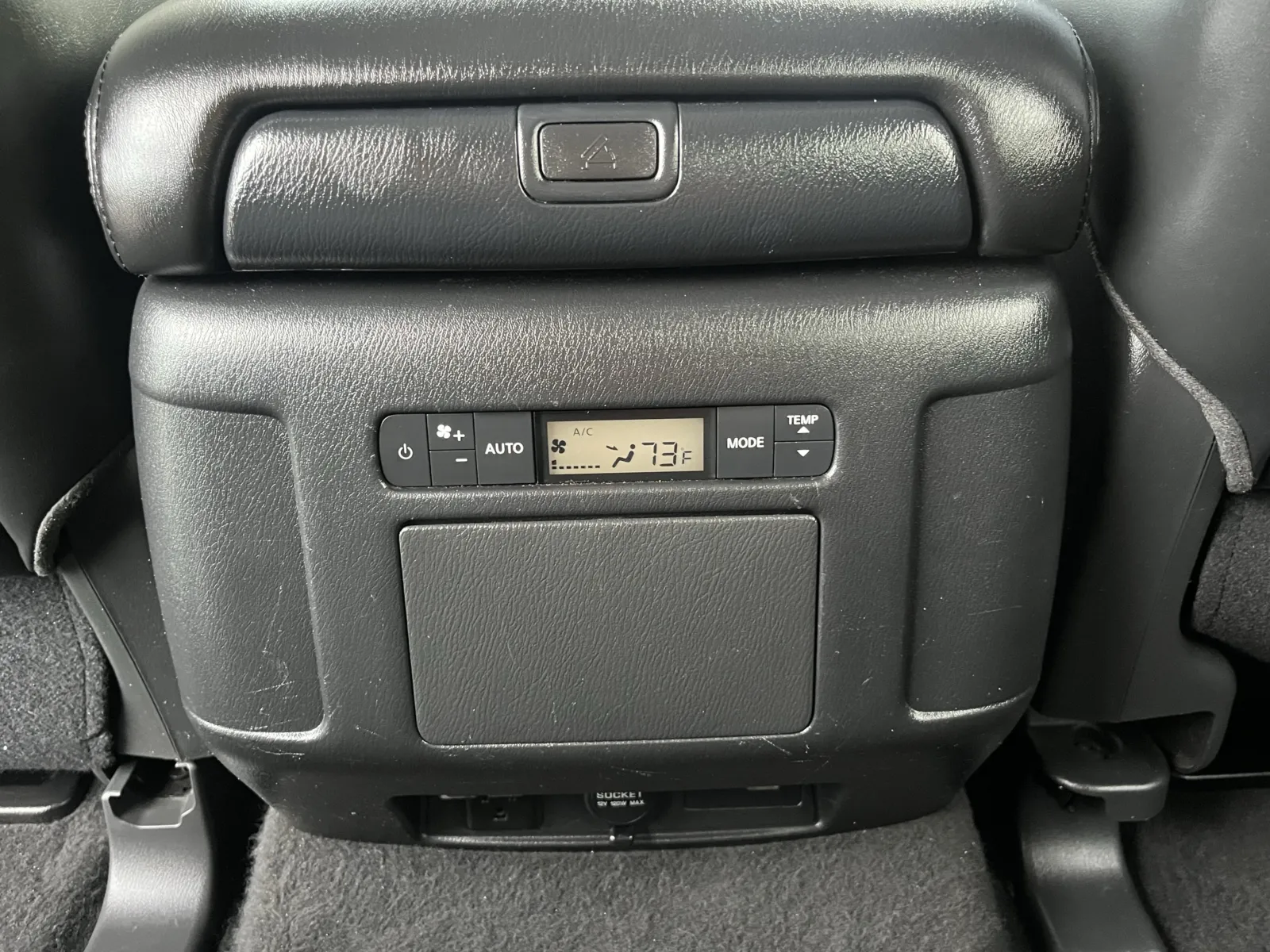 Nissan Armada photo 28