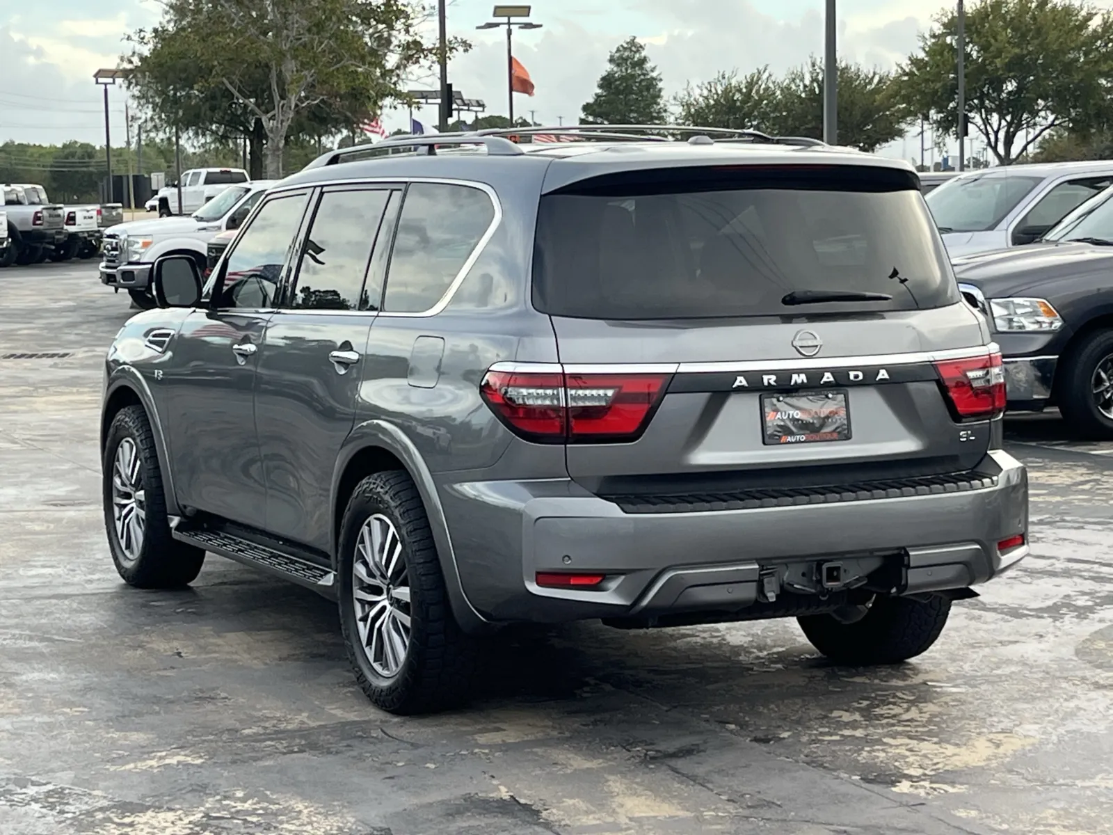 Nissan Armada photo 10