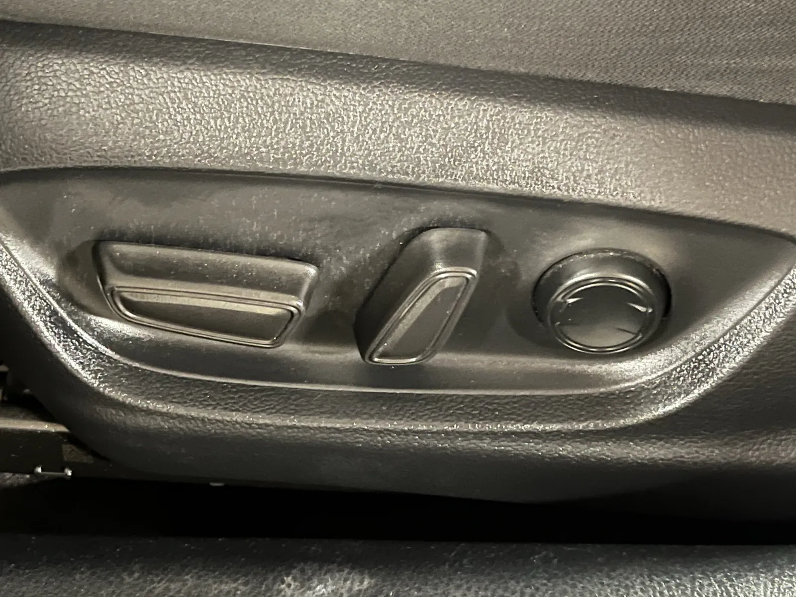 Toyota Camry photo 23