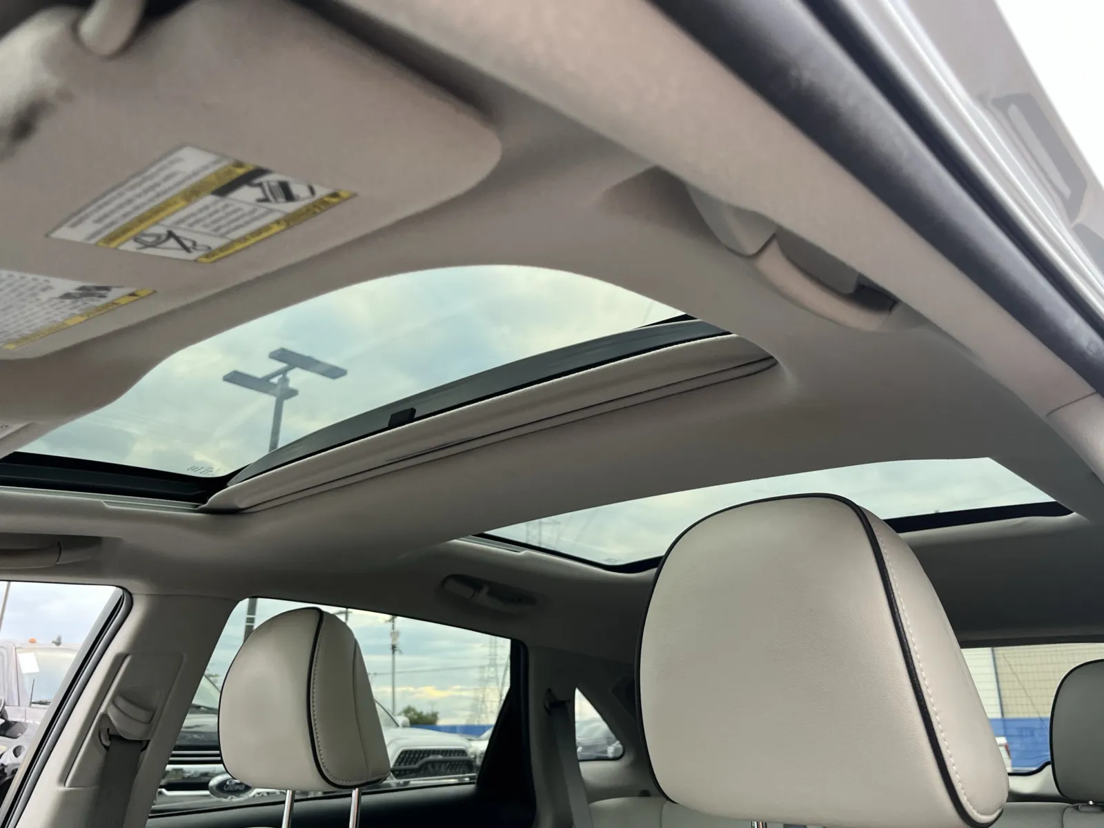 Toyota Venza photo 8