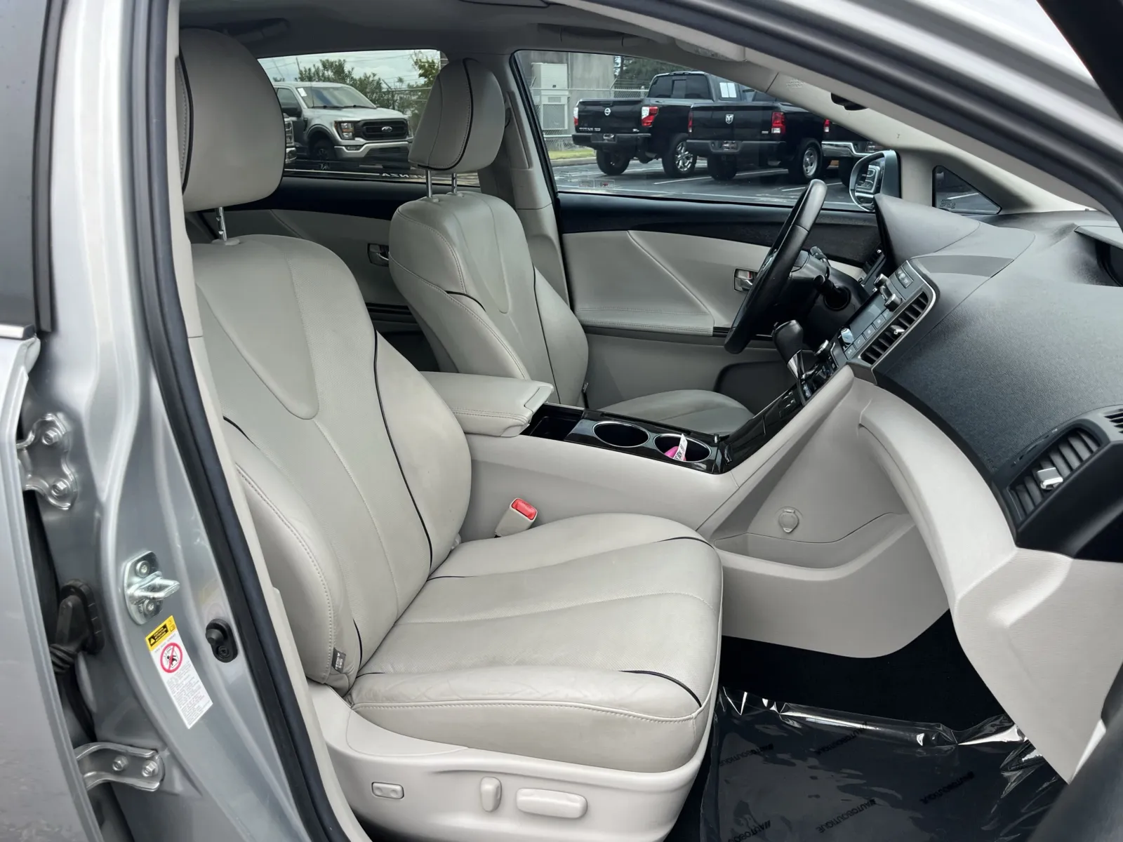 Toyota Venza photo 26