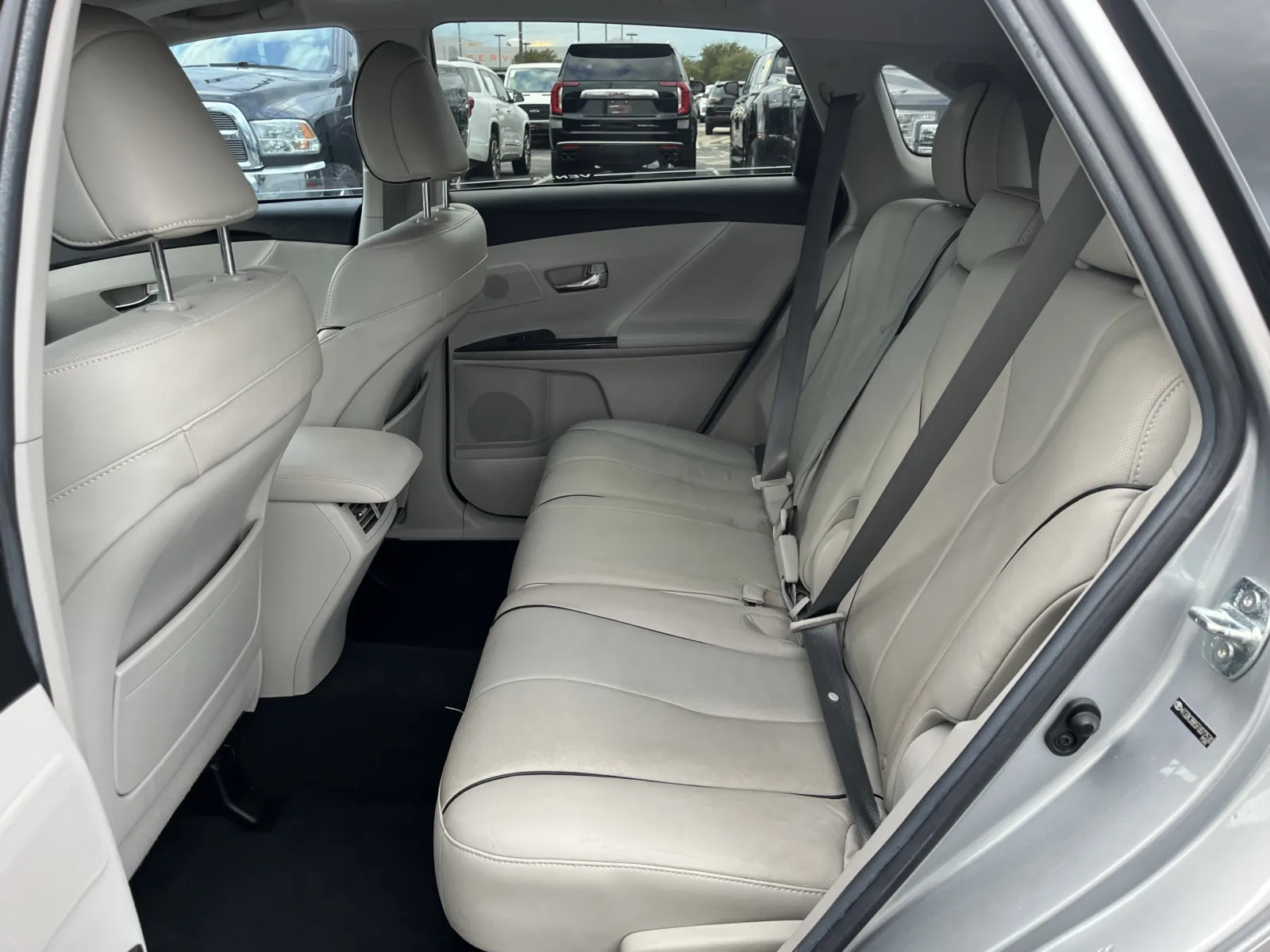 Toyota Venza photo 27