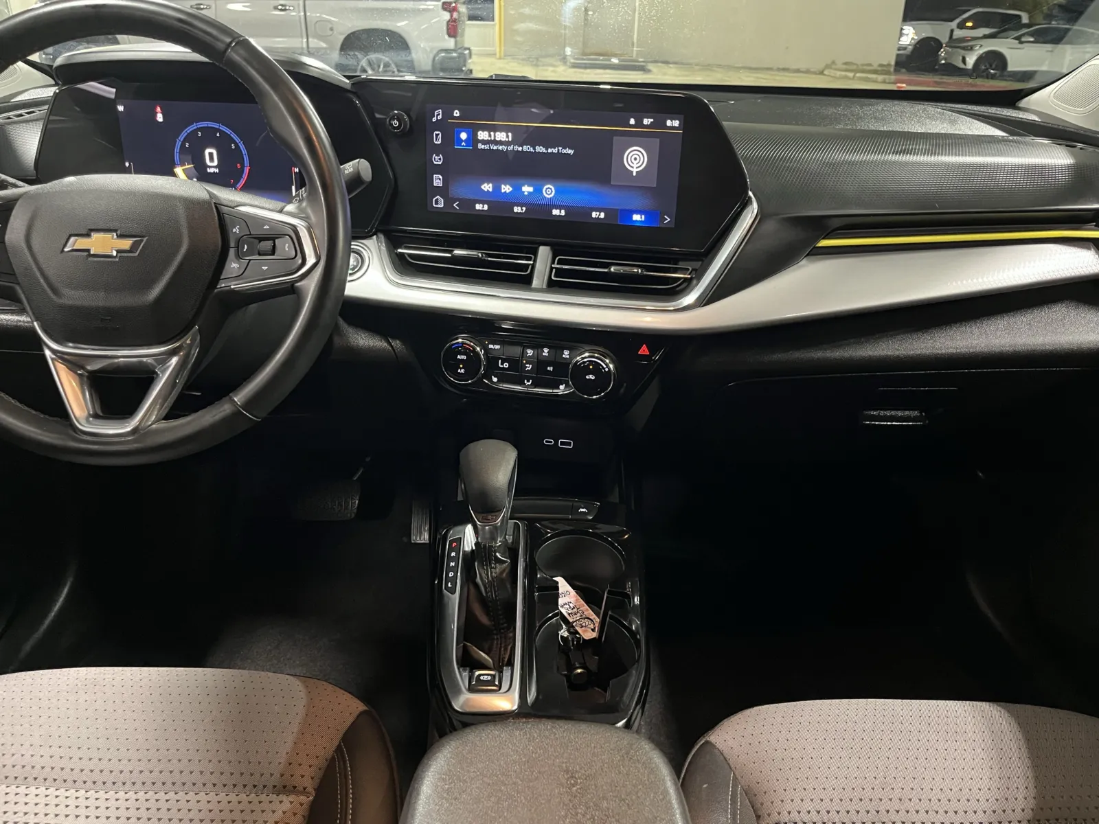 Chevrolet Trax photo 21