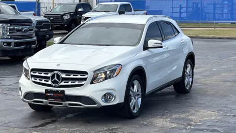 White 2018 Mercedes-Benz GLA 250 for sale in Alvin, TX