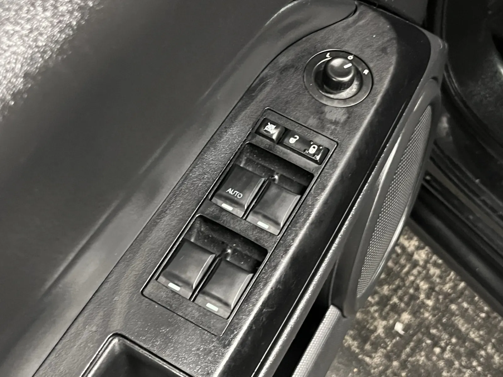 Jeep Compass photo 19
