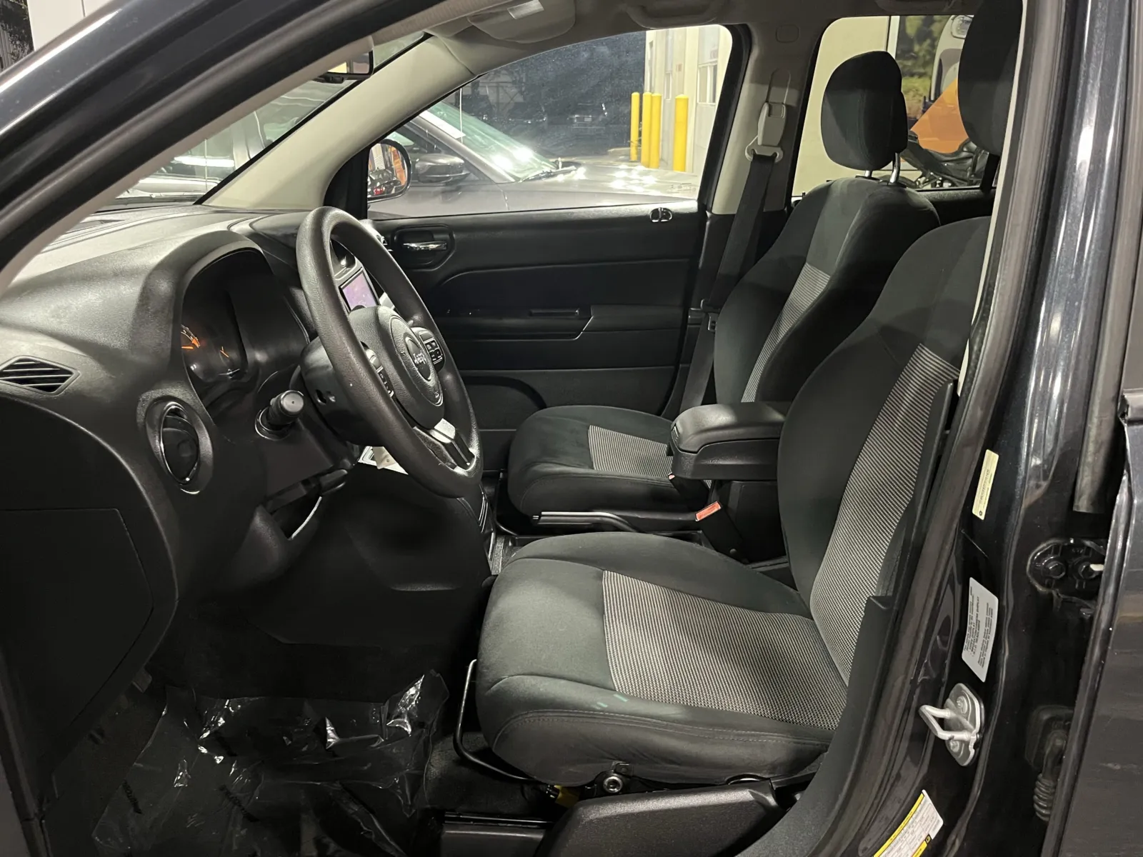 Jeep Compass photo 20