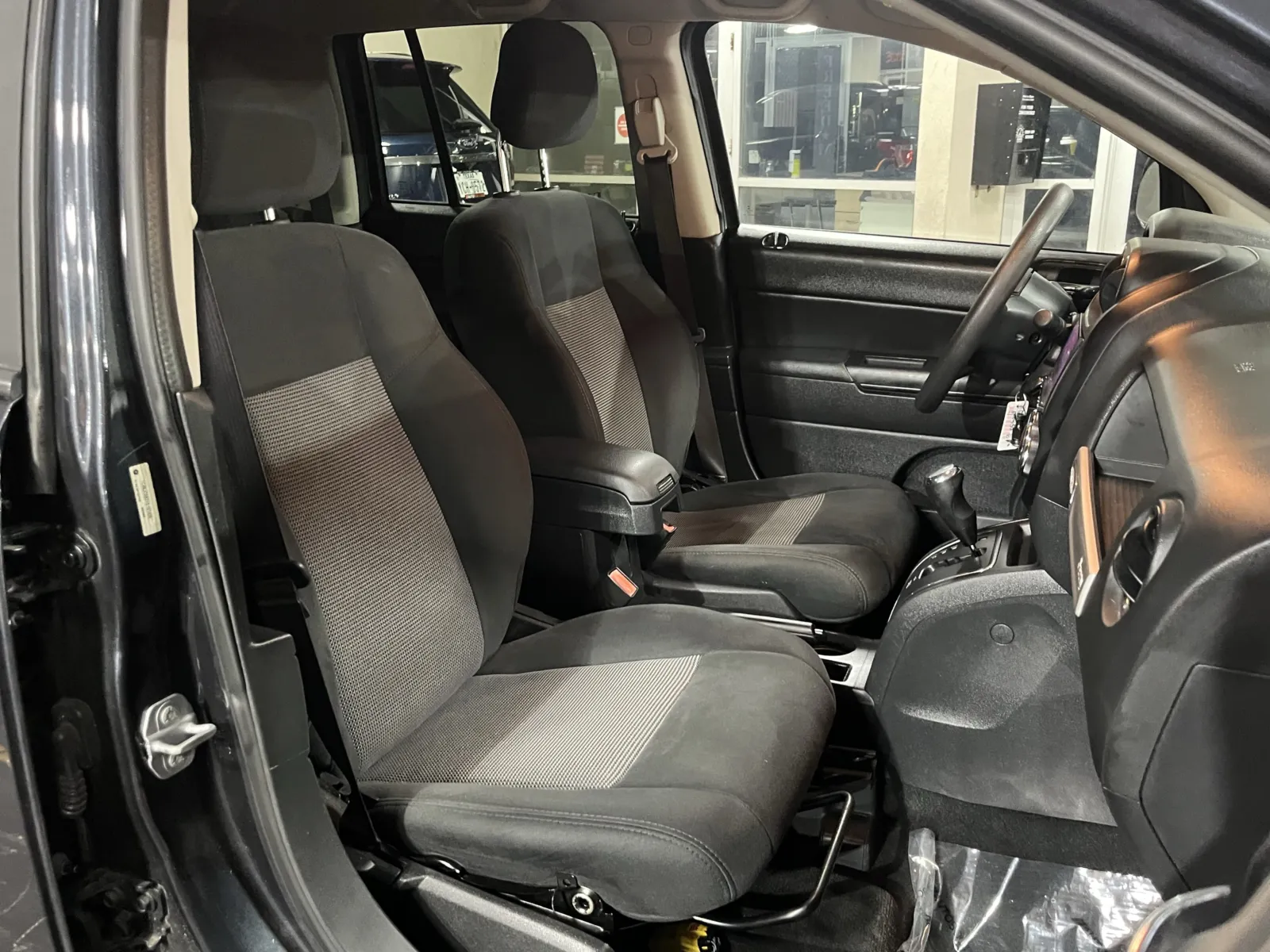Jeep Compass photo 21