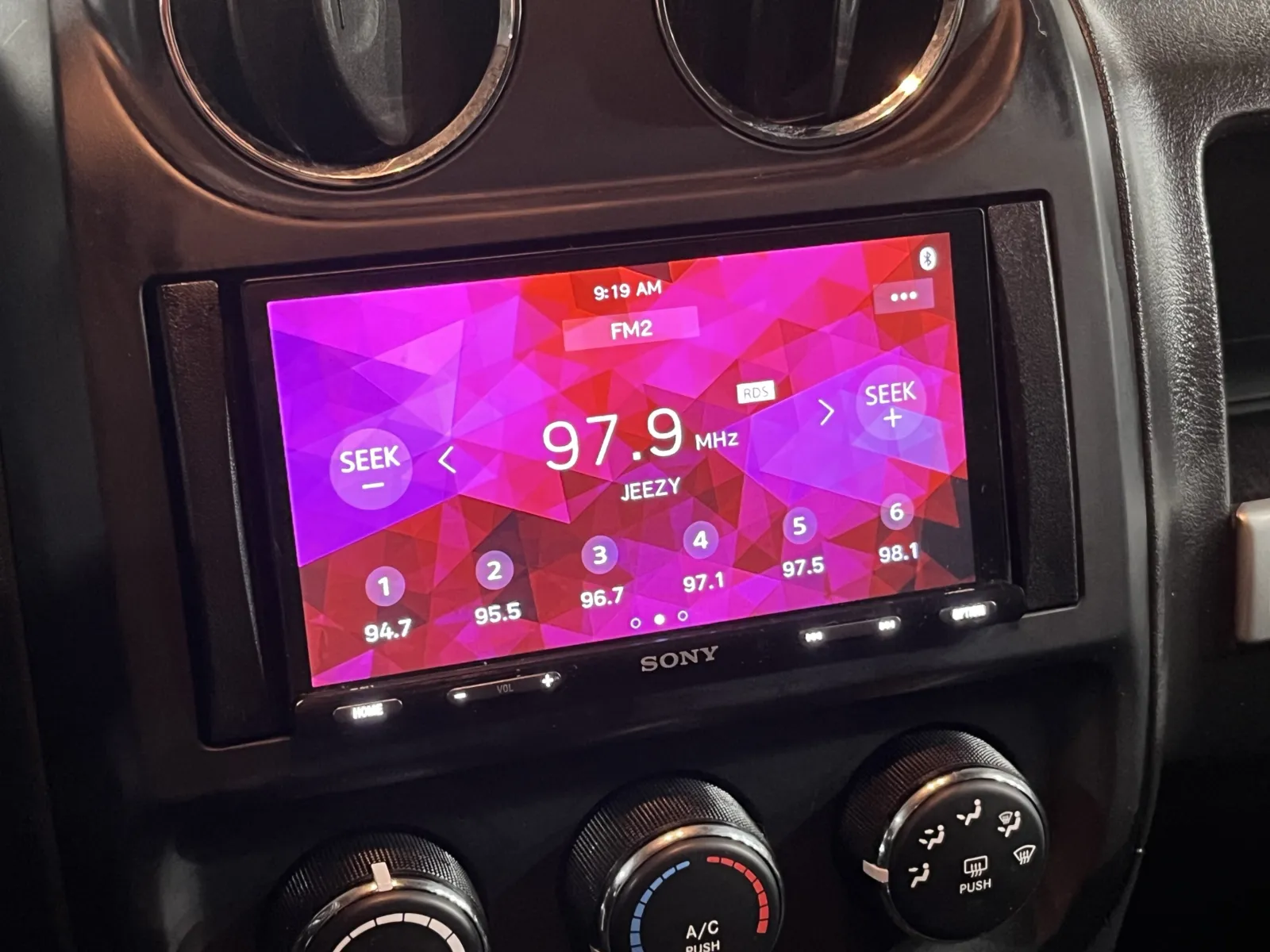 Jeep Compass photo 6