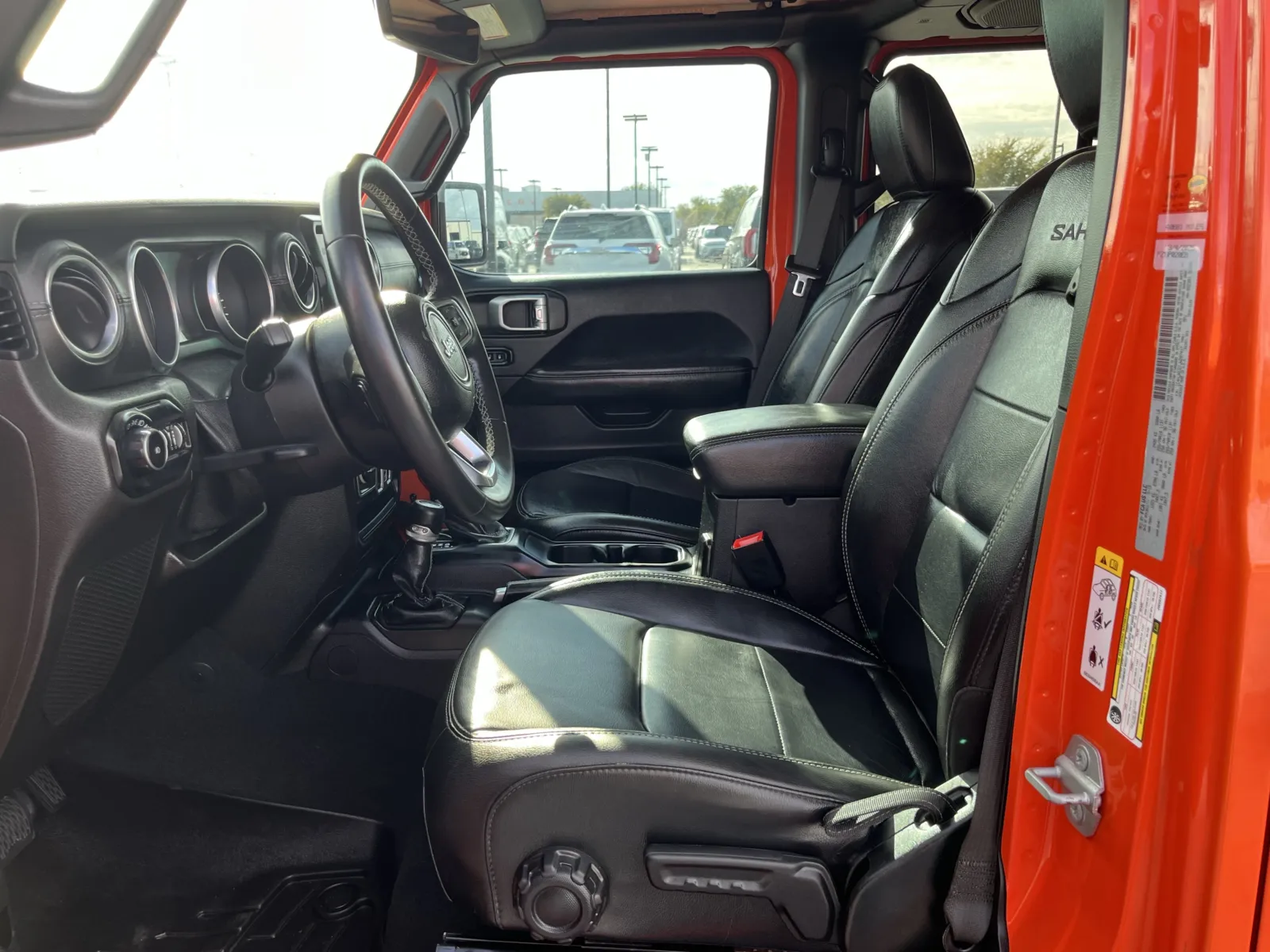 Jeep Wrangler photo 24
