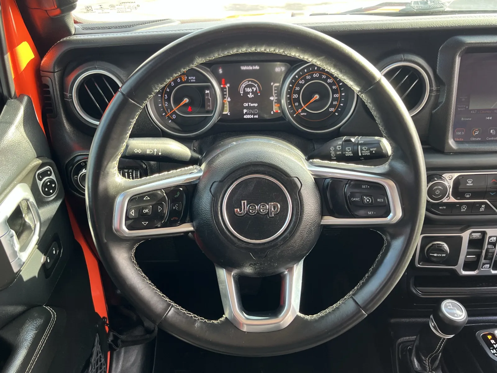 Jeep Wrangler photo 17