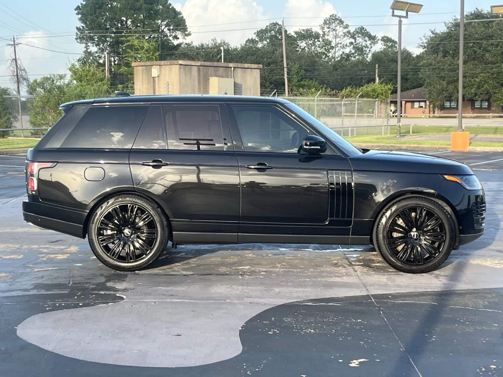 Land Rover Range Rover photo 11