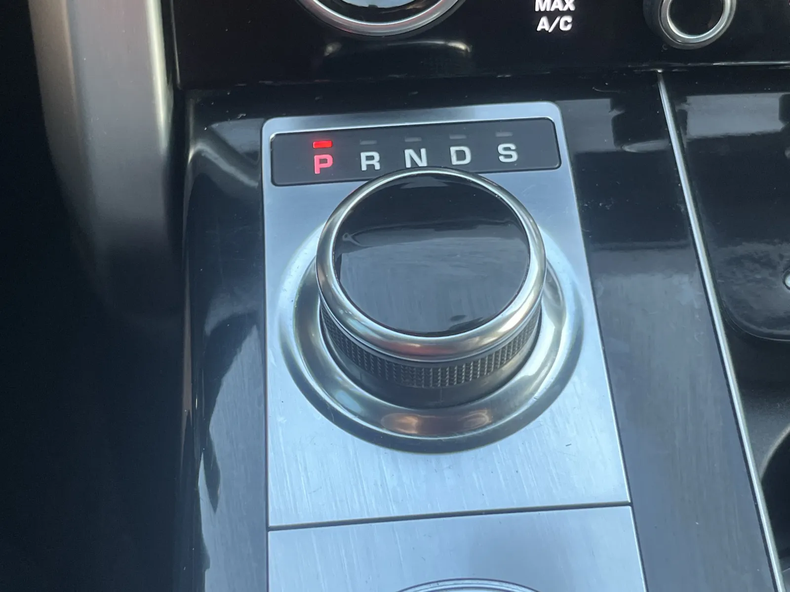 Land Rover Range Rover photo 22