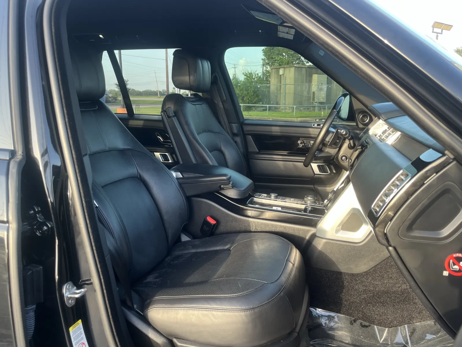 Land Rover Range Rover photo 30