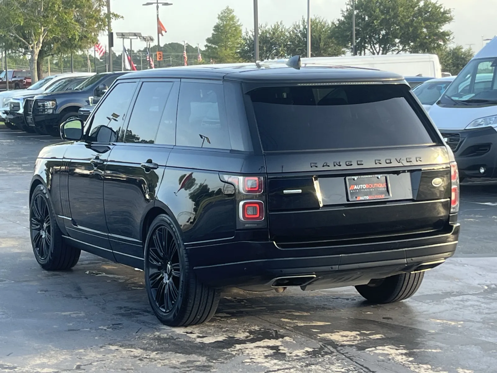 Land Rover Range Rover photo 9