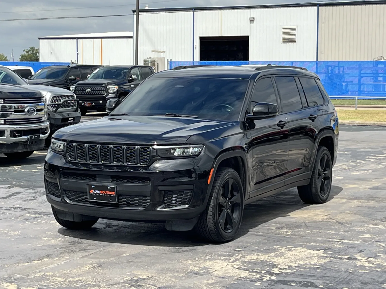 Jeep Grand Cherokee L photo 2
