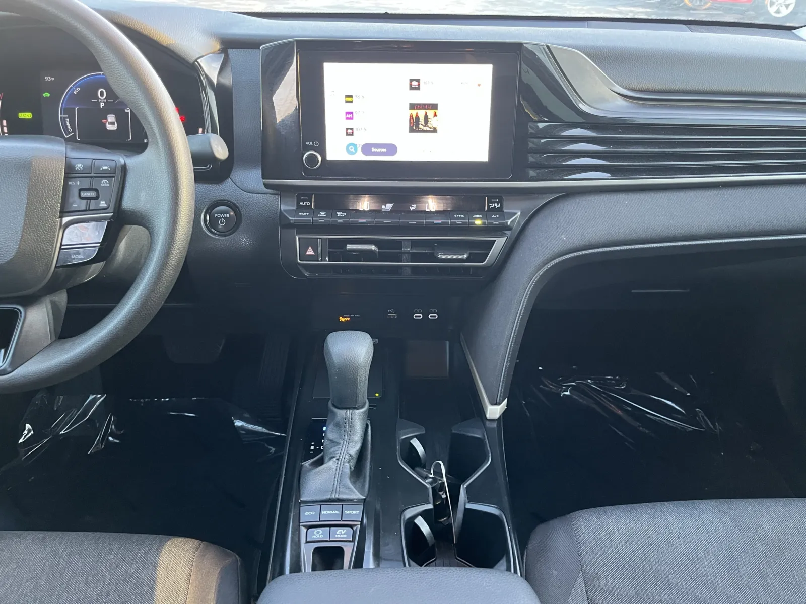 Toyota Camry photo 21