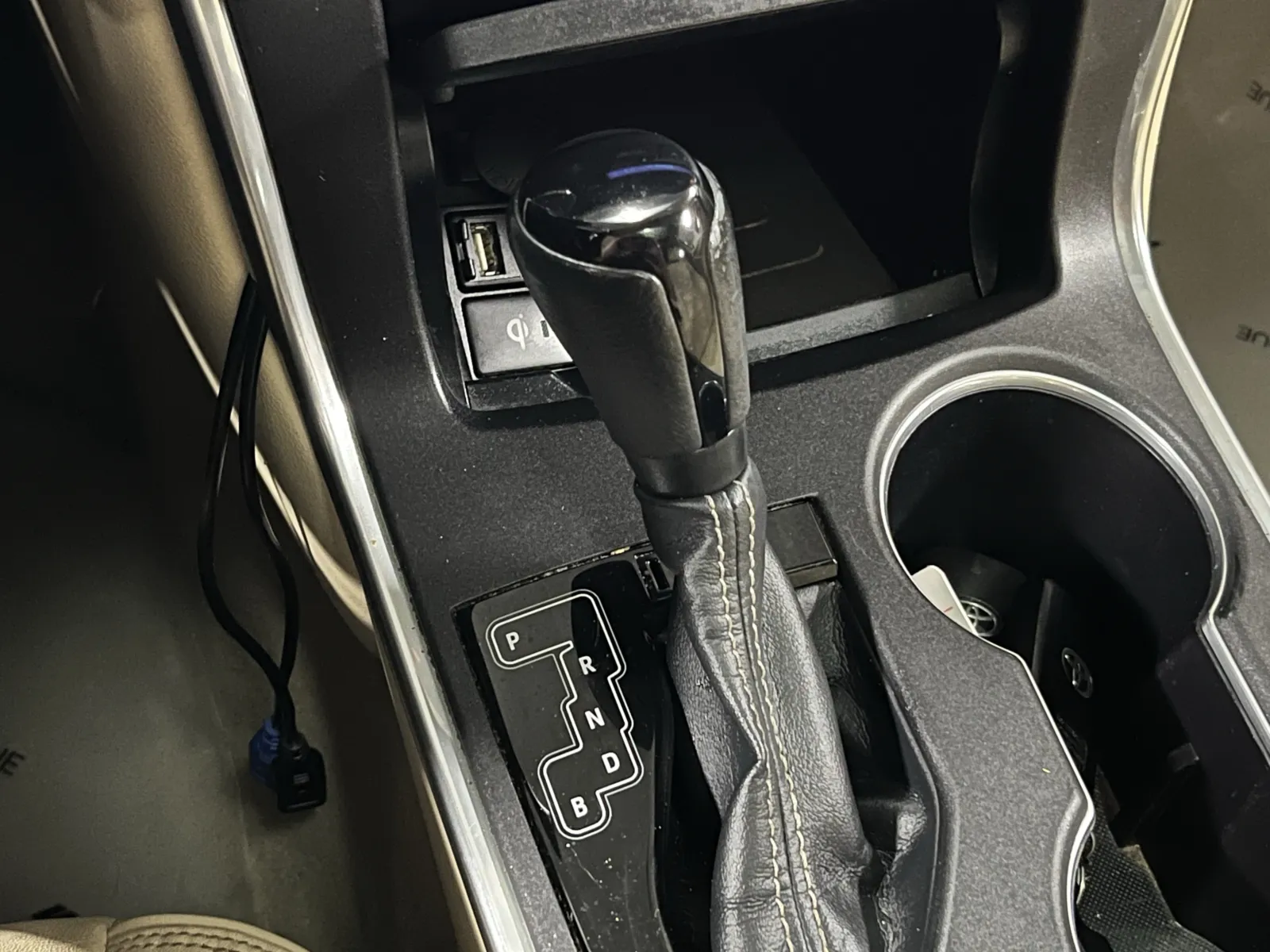 Toyota Camry photo 20