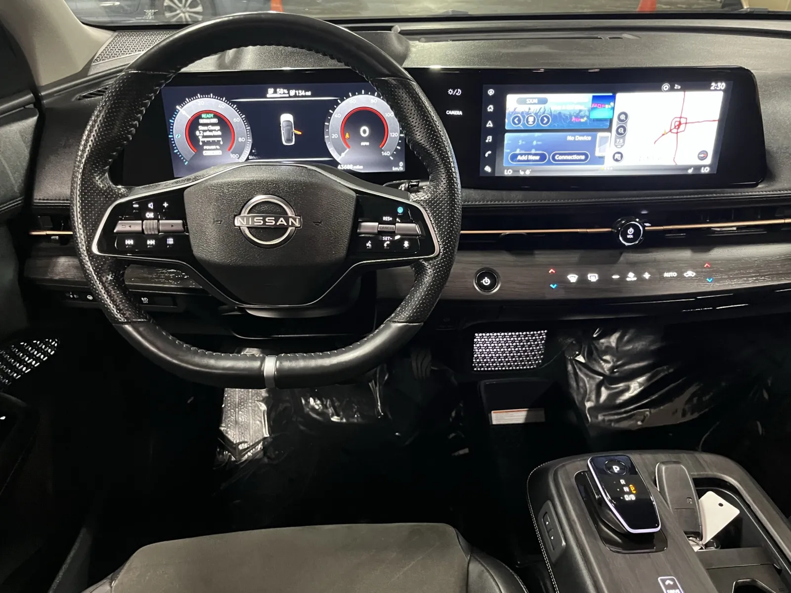 Nissan Ariya photo 14