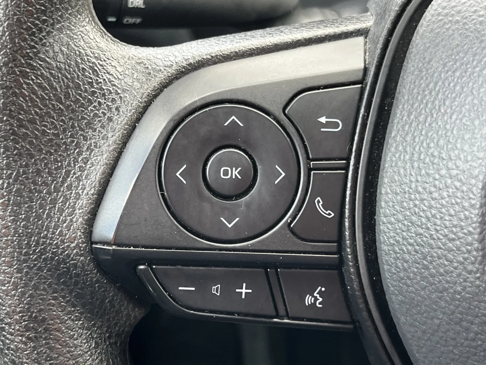 Toyota RAV4 photo 18