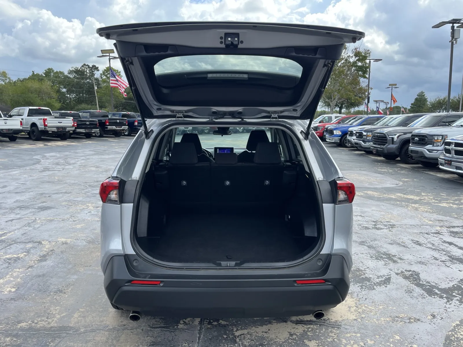 Toyota RAV4 photo 11