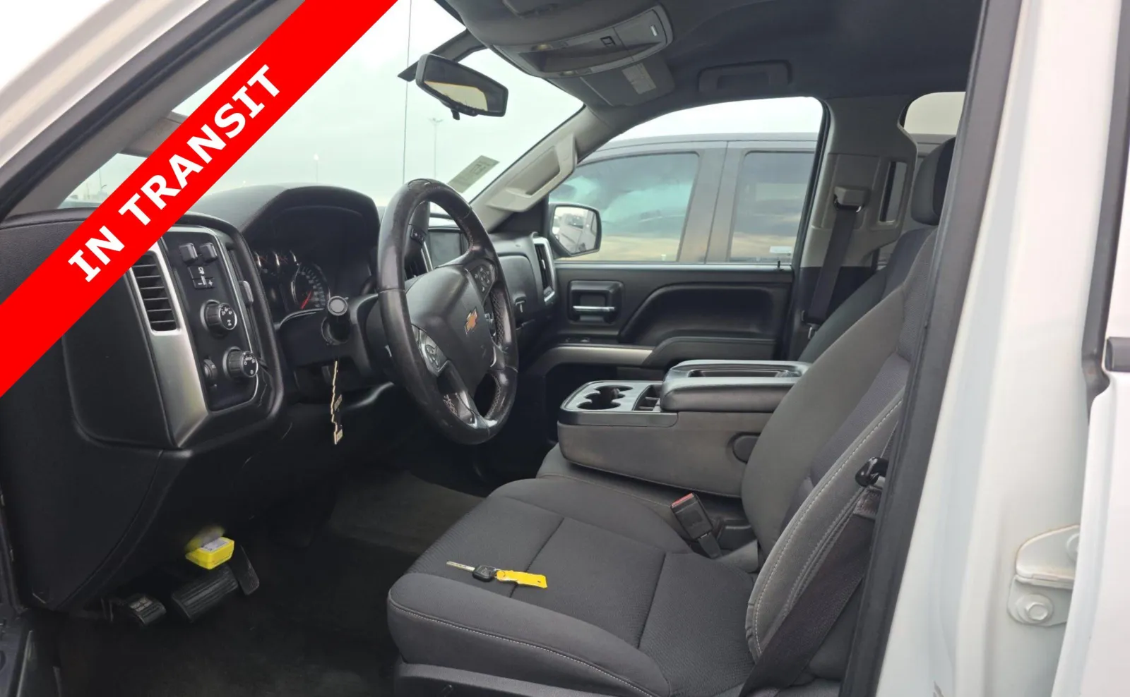 Chevrolet Silverado photo 6