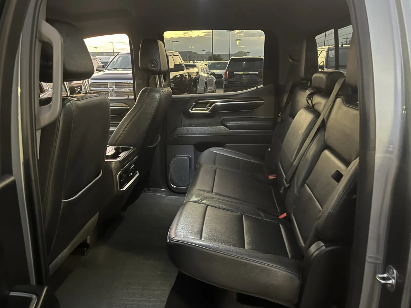 GMC Sierra photo 26