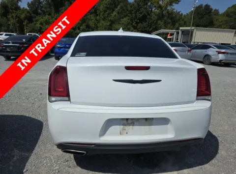 More photos of 2021 Chrysler 300 Touring at Auto Boutique Texas, TX