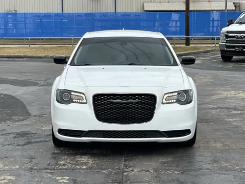 More photos of 2021 Chrysler 300 Touring at Auto Boutique Texas, TX