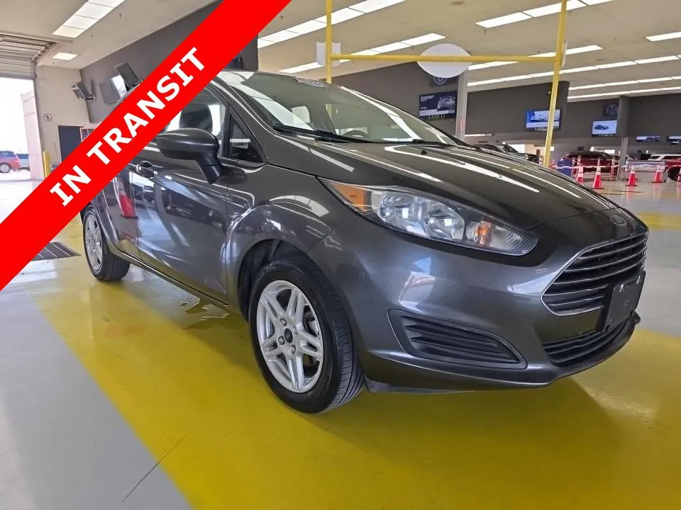 Ford Fiesta photo 3