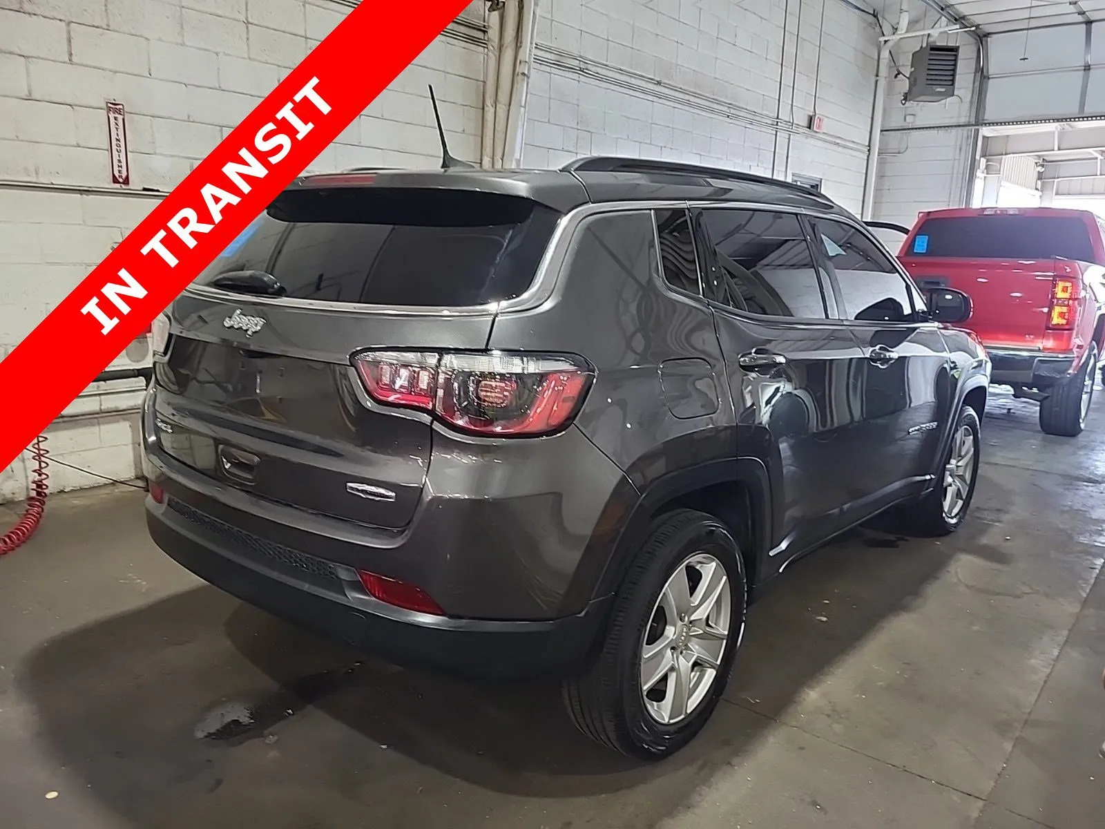 Jeep Compass photo 4