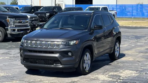 Photos of 2022 Jeep Compass Latitude for sale in Alvin, TX at Auto Boutique Texas