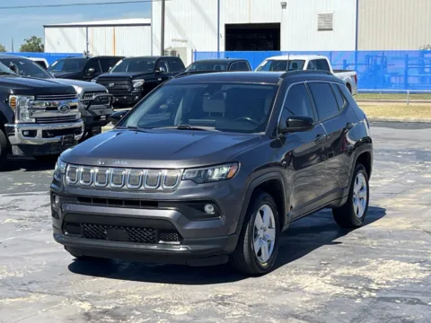 Another view of 2022 Jeep Compass Latitude for sale in Alvin, TX at Auto Boutique Texas