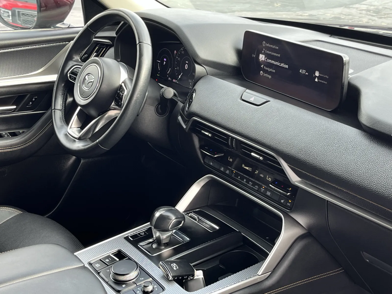 Mazda CX-90 photo 17