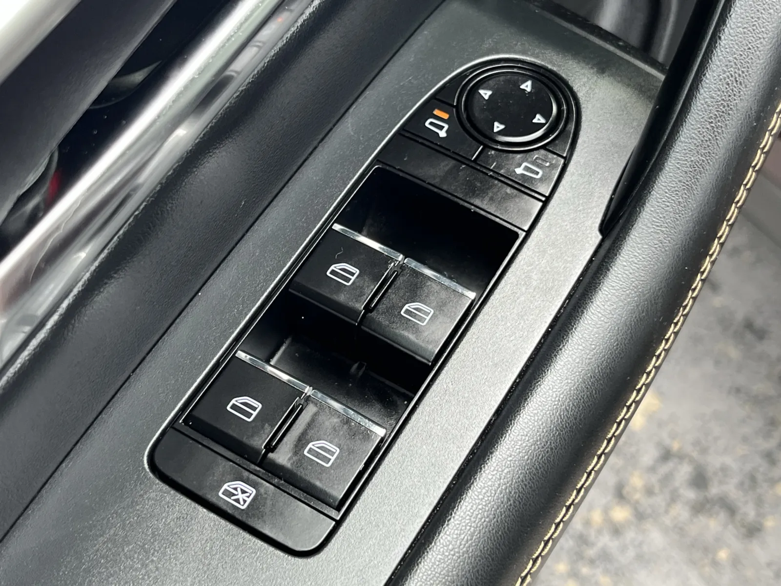 Mazda CX-90 photo 26