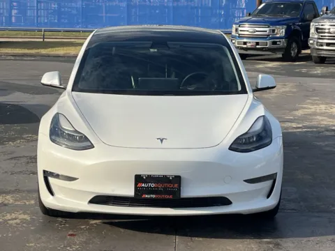 More photos of 2021 Tesla Model 3 Standard Range Plus at Auto Boutique Texas, TX