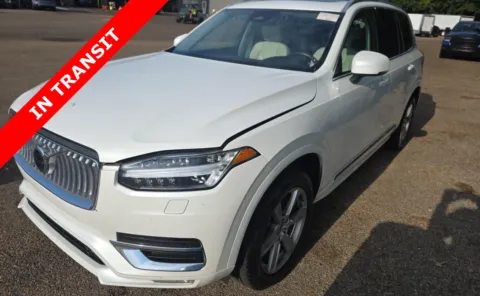 White 2024 Volvo XC90 Core Bright Theme for sale in Alvin, TX