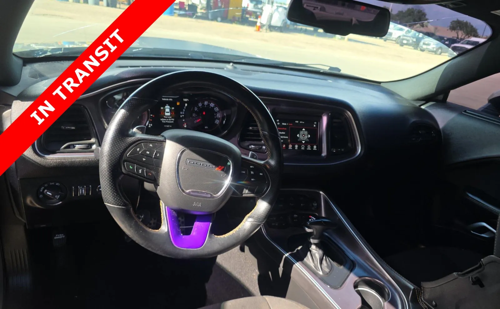 Dodge Challenger photo 6