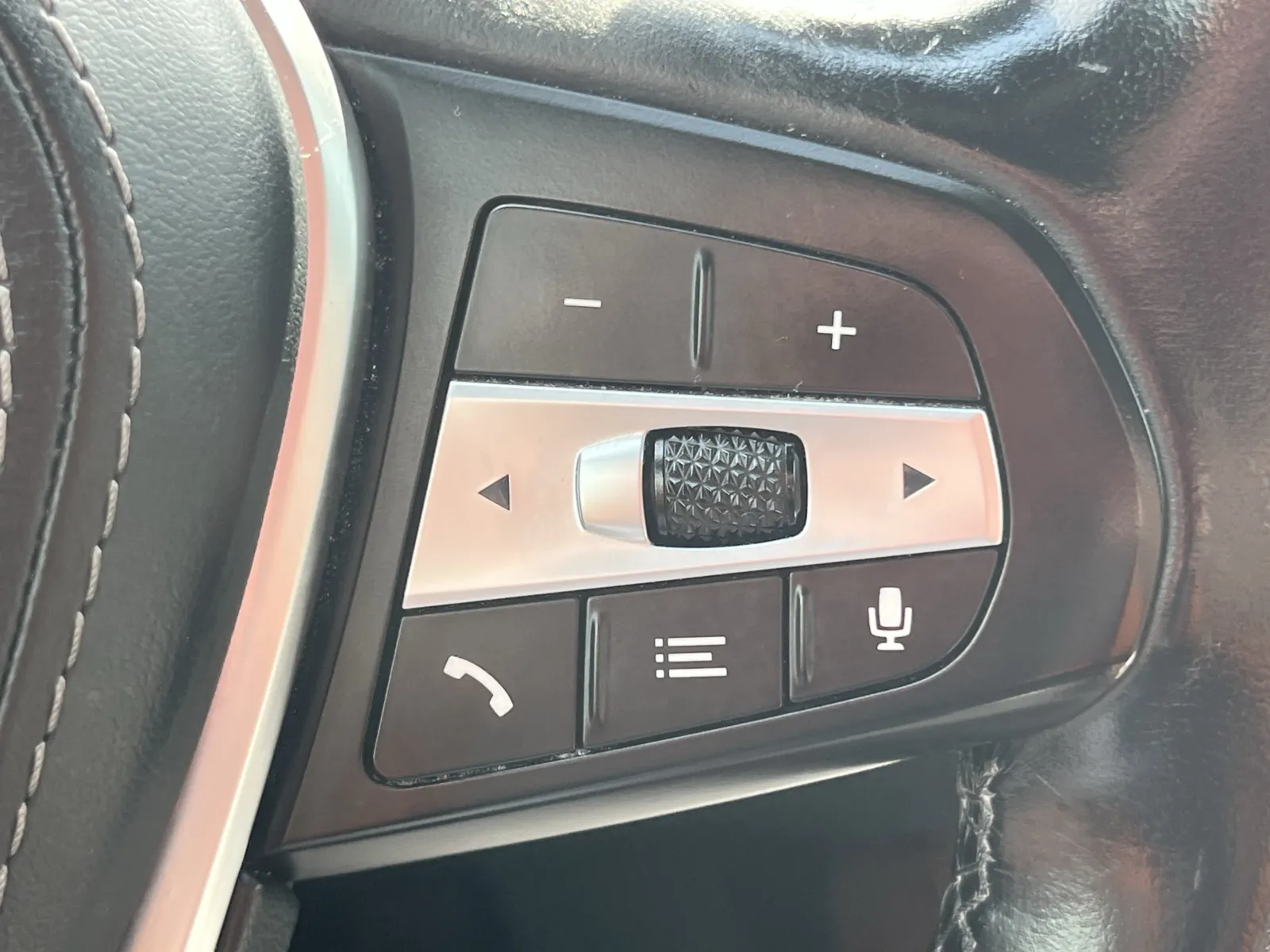 BMW X5 photo 21